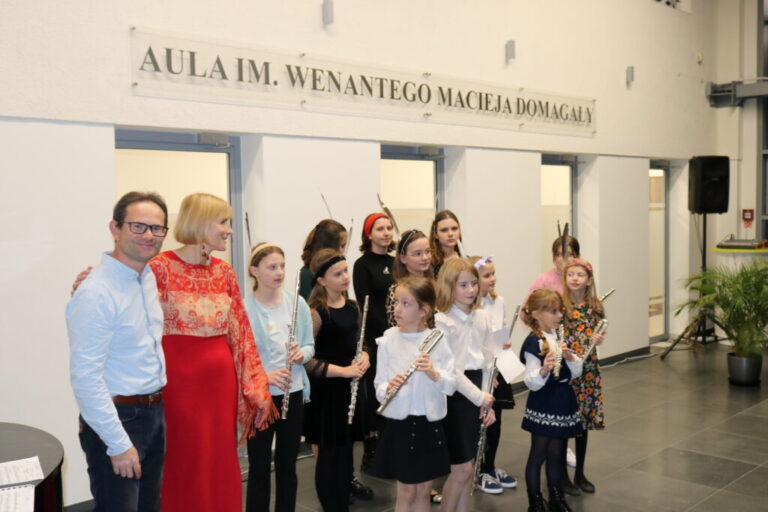 Jesienne pejzaże muzyką fletową malowane