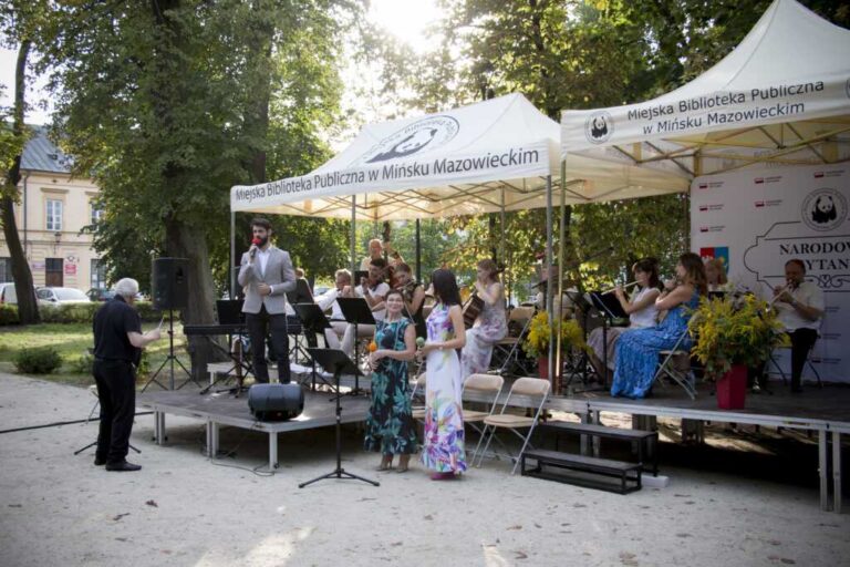 Narodowe czytanie z Miejską Orkiestrą Kameralną