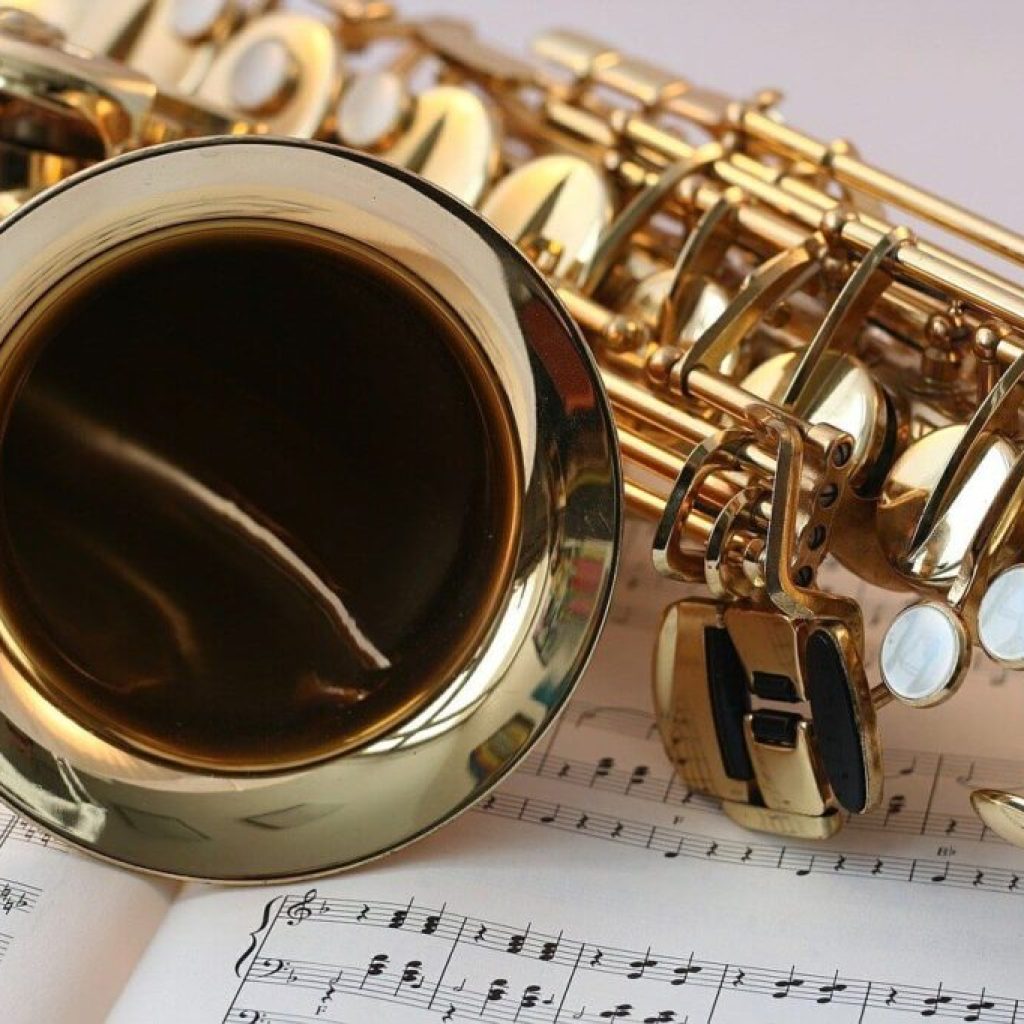 saxophone-546303_1280-1024x682